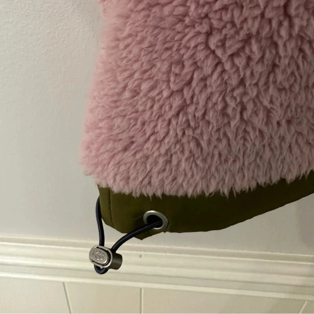 UGG Iggy Sherpa Half Zip Pullover Pink with Hood & Pockets Women's Size XS NWT - Picture 6 of 12